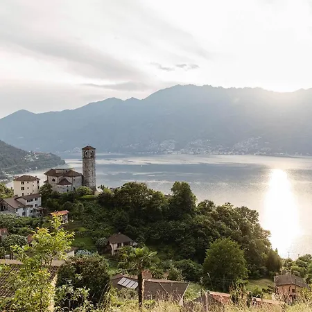 Casa Bellavista Sant Abbondio 6577 Ranzo Bed & Breakfast *