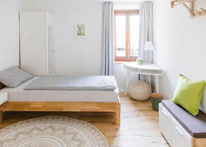 Casa Bellavista Sant Abbondio 6577 Ranzo Oda ve Kahvaltı *