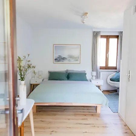 Casa Bellavista Sant Abbondio 6577 Ranzo Frühstückspension