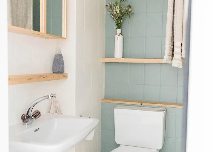 Frühstückspension Casa Bellavista Sant Abbondio 6577 Ranzo *